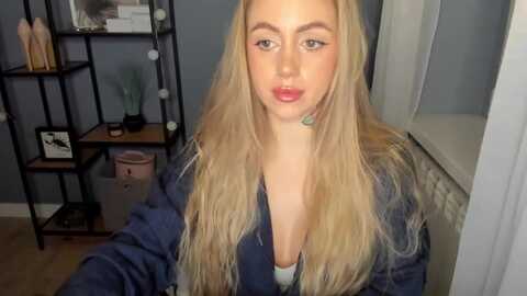 flowercoralie @ myfreecams on 20240221