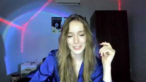 isabellrrose @ myfreecams on 20240221