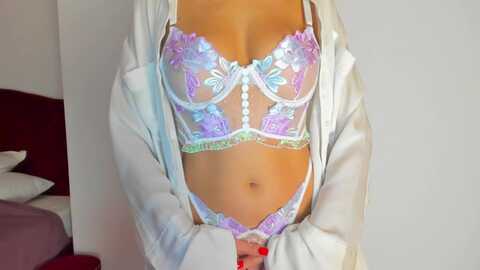 alyssiakent1 @ myfreecams on 20240222