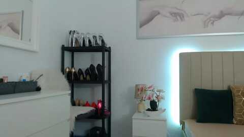 hrystina_ @ myfreecams on 20240222