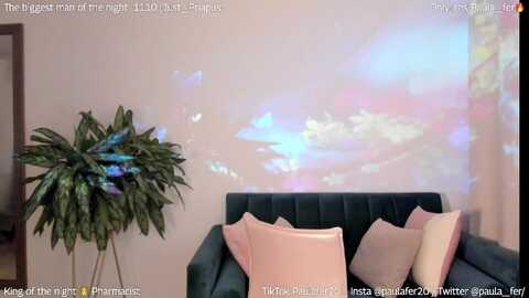 paula_fer @ myfreecams on 20240222