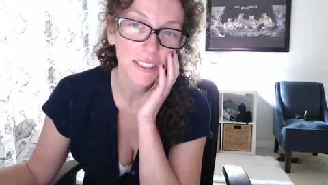 sarah_stark @ myfreecams on 20240222