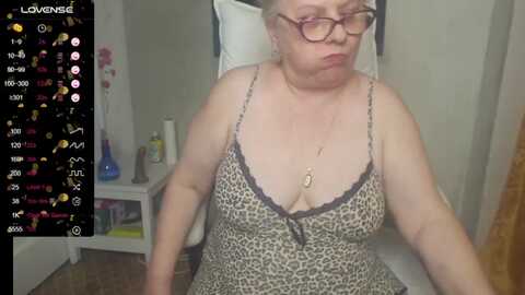 sexylynette4u @ myfreecams on 20240222