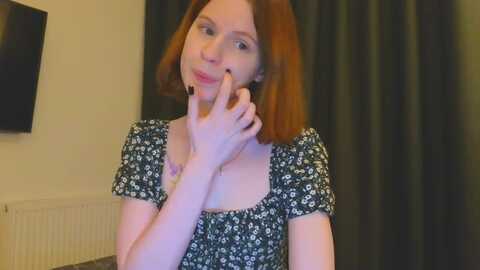 yuri_elfie @ myfreecams on 20240222