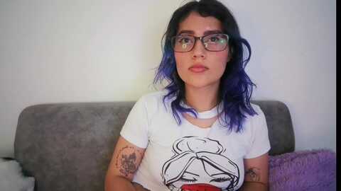 emily_2016 @ myfreecams on 20240223