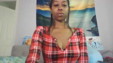 missmarie24 @ myfreecams on 20240223