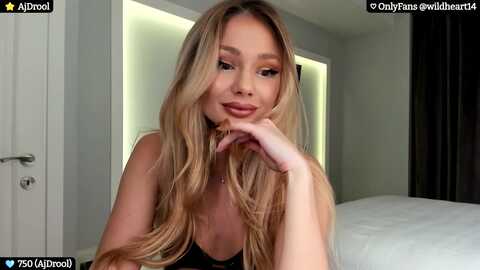 yveline @ myfreecams on 20240223