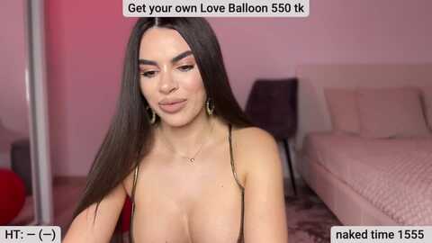 bustymiaaa @ myfreecams on 20240224