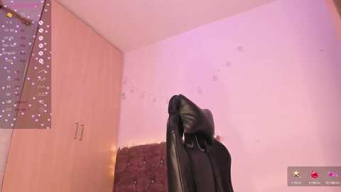 megan_1206 @ myfreecams on 20240224