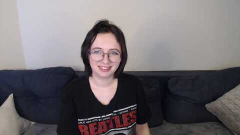 mini_diva @ myfreecams on 20240224