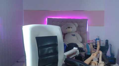 patty_squirt @ myfreecams on 20240224