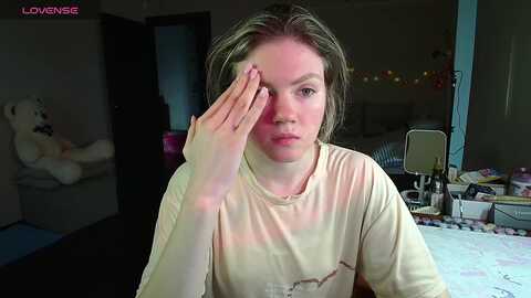 coconutik @ myfreecams on 20240225