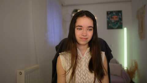 gia_paige18 @ myfreecams on 20240225