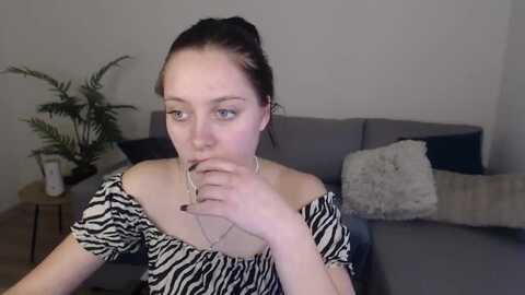 serenasantos @ myfreecams on 20240225