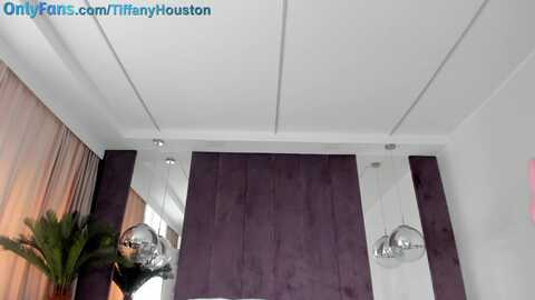 tiffany_h @ myfreecams on 20240225