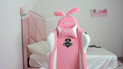 cherrycute666 @ myfreecams on 20240226