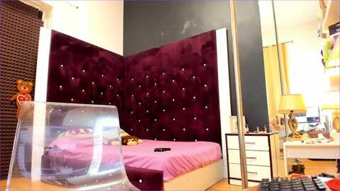 easeace @ myfreecams on 20240226
