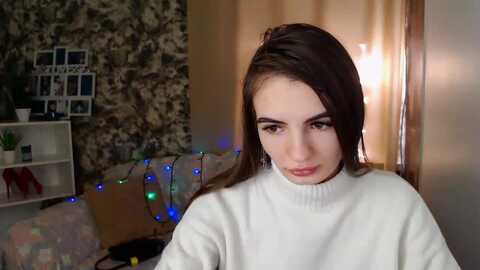 kristinamfc @ myfreecams on 20240226