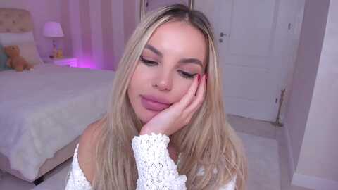 maya_di @ myfreecams on 20240226