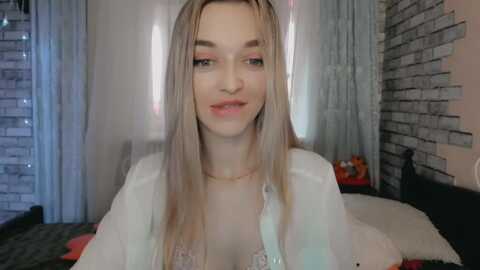 ambri_lili @ myfreecams on 20240227