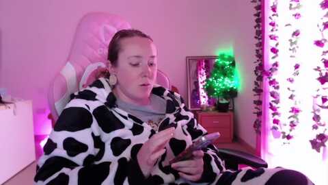 kissica @ myfreecams on 20240227