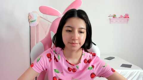 cherrycute666 @ myfreecams on 20240228