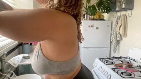 dreamyriri @ myfreecams on 20240228