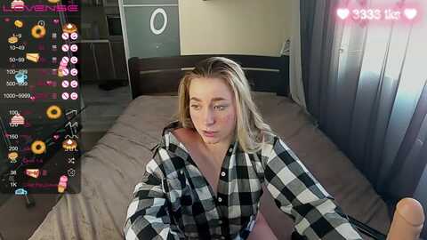 honeybunsss @ myfreecams on 20240228