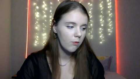 lunalinz @ myfreecams on 20240228