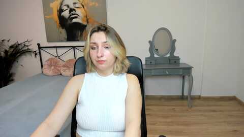 mila_katt @ myfreecams on 20240228