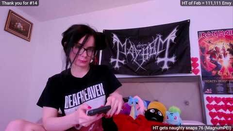 mollymayhem @ myfreecams on 20240228