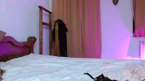 uglygirl_ @ myfreecams on 20240228