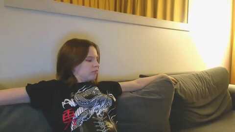 yuri_elfie @ myfreecams on 20240228