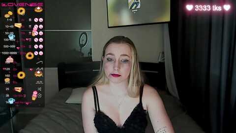honeybunsss @ myfreecams on 20240229