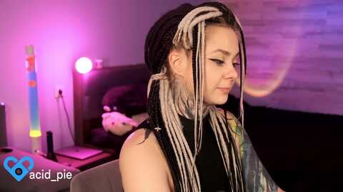 acidpie @ myfreecams on 20240301