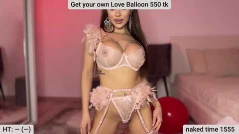 bustymiaaa @ myfreecams on 20240301