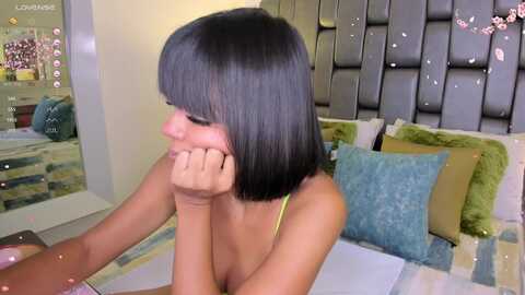 evelynowen @ myfreecams on 20240301