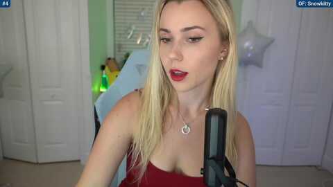 snowkitty @ myfreecams on 20240301