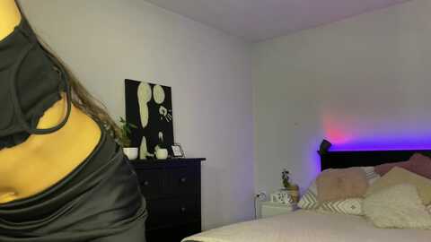 spotttyy @ myfreecams on 20240301