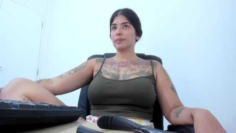 talimajesty @ myfreecams on 20240301