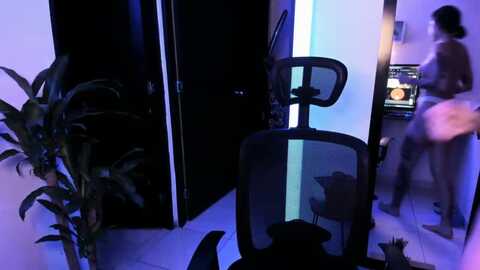 aurorabeckett @ myfreecams on 20240302