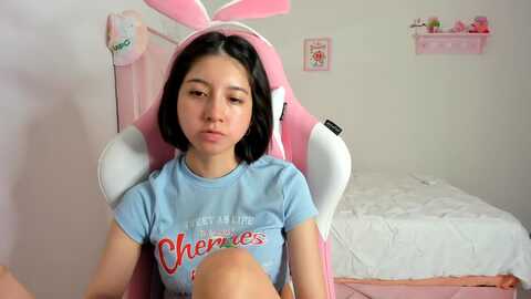 cherrycute666 @ myfreecams on 20240302