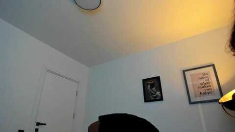 marieportrait @ myfreecams on 20240302