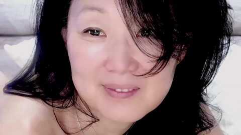 sandramia @ myfreecams on 20240302