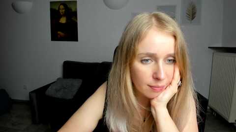 angeloczek @ myfreecams on 20240303