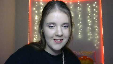 lunalinz @ myfreecams on 20240303