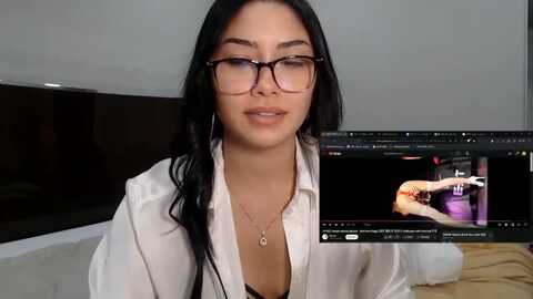 yourgoddesslu @ myfreecams on 20240303