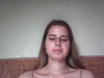 abycross @ myfreecams on 20240304