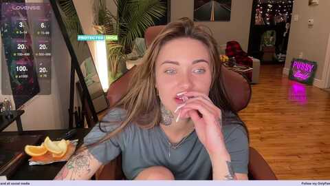 aishanebulski @ myfreecams on 20240304