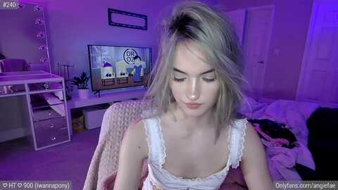 angiefae @ myfreecams on 20240304